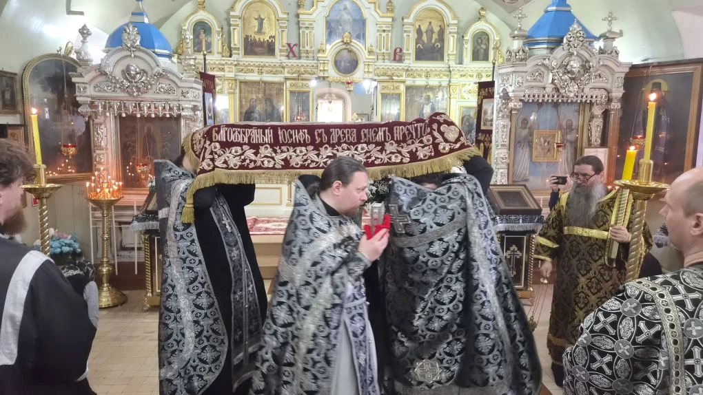 Вечерня Страстной пятницы